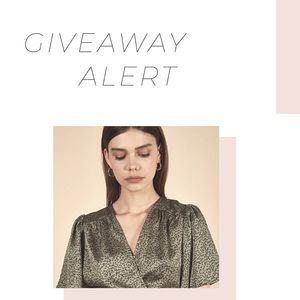 🎁🎉🎀Giveaway Alert!🎀🎉🎁